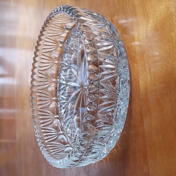 Princess House Exclusive 24% Lead Crystal Highlights Pattern Bowl - Picture 3 of 4
